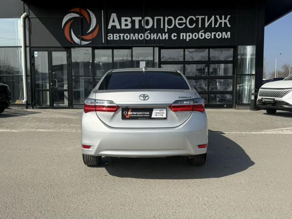 Toyota Corolla XI (E160 E170 E180) Рестайлинг 1 с пробегом 2018 года, цена 1 653 500 рублей, 96848 км, седан, Автокод Объявления