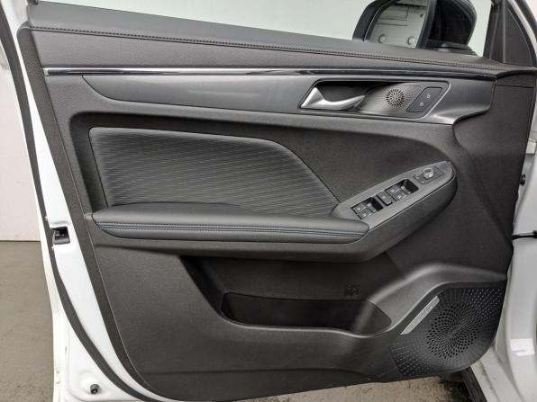 Haval Jolion I Рестайлинг с пробегом 2024 года, цена 2 200 000 рублей, 13060 км, внедорожник, Автокод Объявления