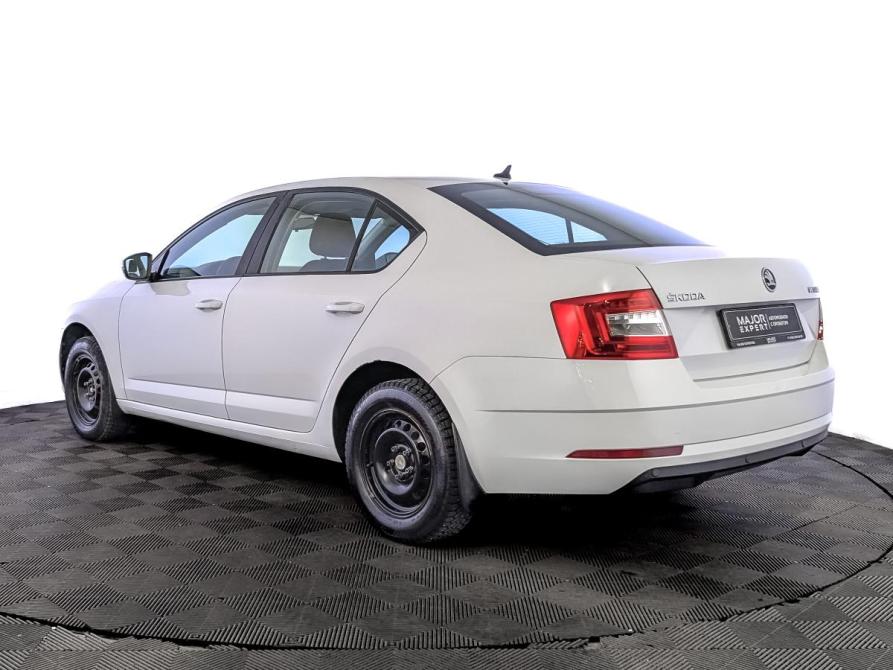 Skoda Octavia III (A7) Рестайлинг Москва  - изображение 7