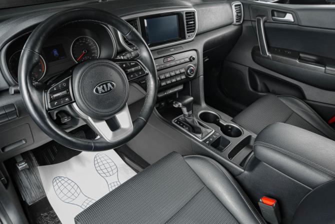 Kia Sportage IV Рестайлинг с пробегом 2019 года, цена 2 259 000 рублей, 110000 км, внедорожник, Автокод Объявления