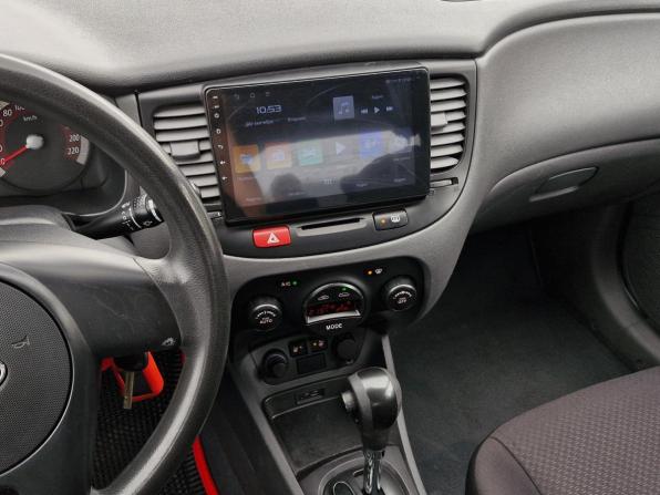 Kia Rio II Рестайлинг с пробегом 2010 года, цена 567 000 рублей, 163711 км, седан, Автокод Объявления