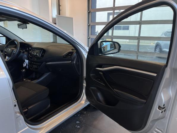Lada (ВАЗ) Vesta I с пробегом 2019 года, цена 1 080 000 рублей, 95761 км, универсал, Автокод Объявления