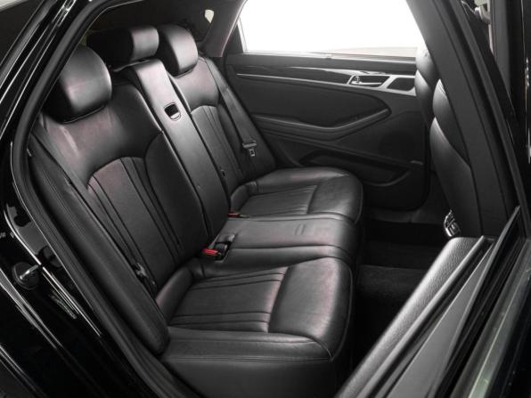 Hyundai Genesis II с пробегом 2016 года, цена 2 199 000 рублей, 195564 км, седан, Автокод Объявления
