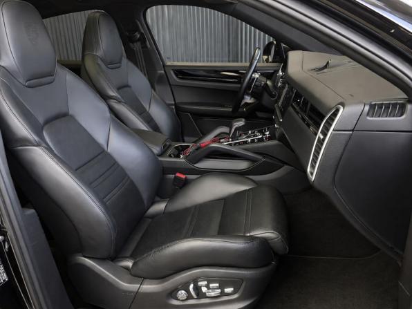 Porsche Cayenne III с пробегом 2019 года, цена 6 977 000 рублей, 120949 км, внедорожник, Автокод Объявления