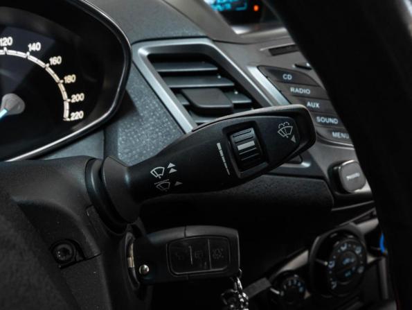 Ford Fiesta Mk6 Рестайлинг с пробегом 2016 года, цена 1 007 000 рублей, 110922 км, хэтчбек, Автокод Объявления