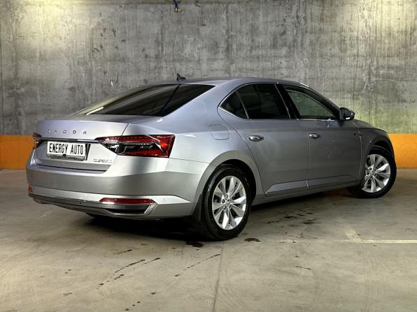 Skoda Superb III Рестайлинг с пробегом 2021 года, цена 2 500 000 рублей, 90403 км, лифтбек, Автокод Объявления