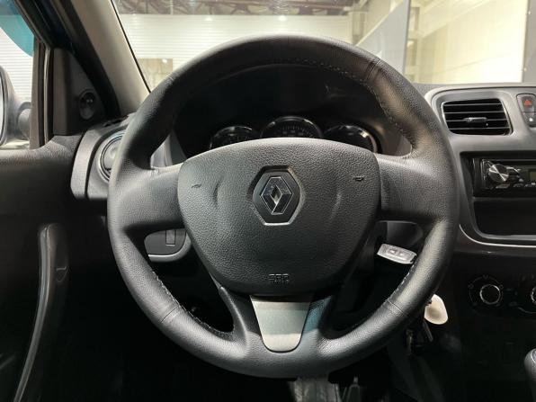 Renault Logan II с пробегом 2017 года, цена 700 000 рублей, 88328 км, седан, Автокод Объявления