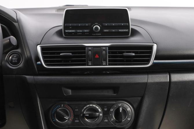Mazda 3 III (BM) с пробегом 2014 года, цена 1 249 000 рублей, 221023 км, седан, Автокод Объявления