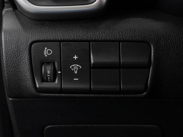Kia Sportage IV Рестайлинг с пробегом 2020 года, цена 2 499 000 рублей, 81159 км, внедорожник, Автокод Объявления