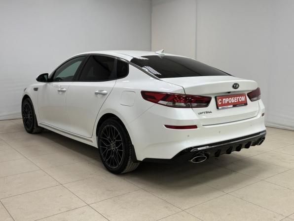 Kia Optima IV Рестайлинг с пробегом 2018 года, цена 2 060 000 рублей, 138736 км, седан, Автокод Объявления