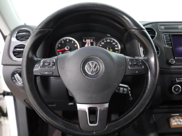 Volkswagen Tiguan I Рестайлинг с пробегом 2012 года, цена 1 379 000 рублей, 223050 км, внедорожник, Автокод Объявления