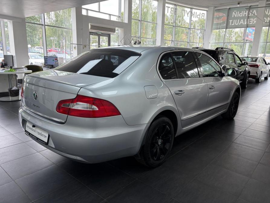 Skoda Superb II Киров  - изображение 7