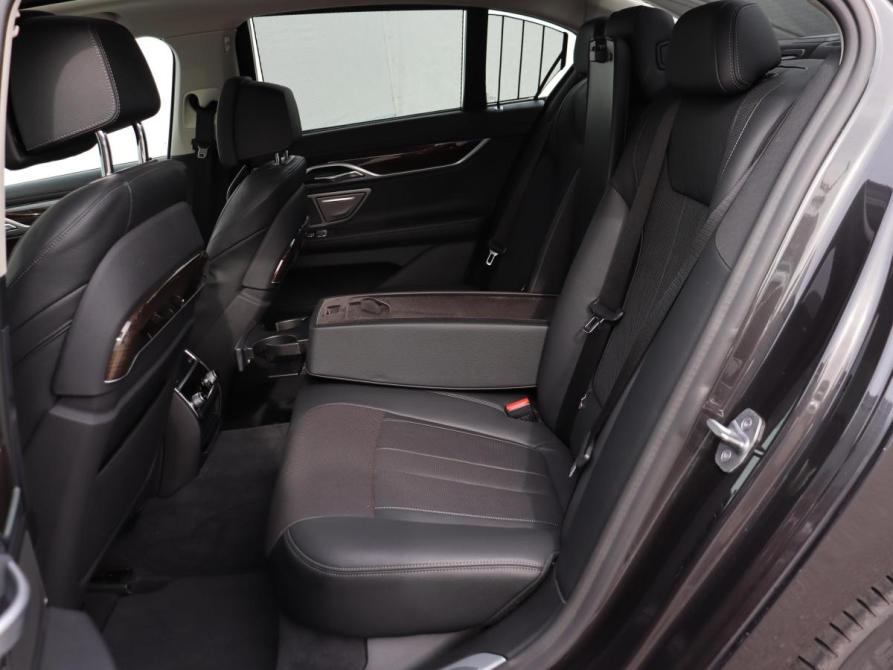 BMW 7 серии VI (G11/G12) Рестайлинг Сочи  - изображение 20