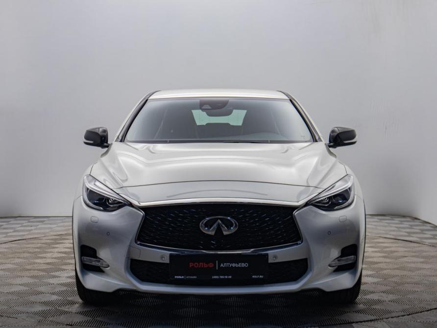 Infiniti Q30 Москва  - изображение 9
