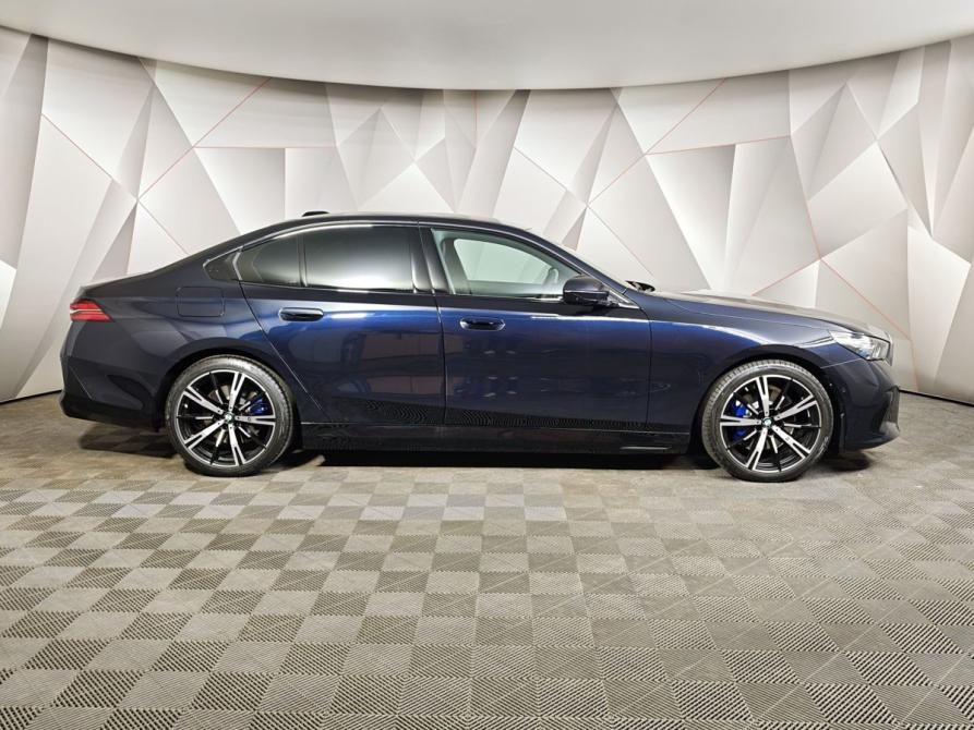 BMW 5 серии VIII (G60/G61/G68) Москва  - изображение 6