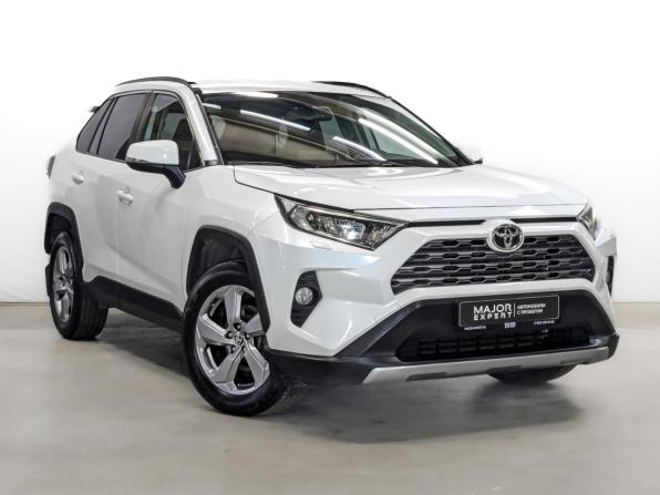 Toyota RAV4 V (XA50) с пробегом 2021 года, цена 3 050 000 рублей, 62472 км, внедорожник, Автокод Объявления