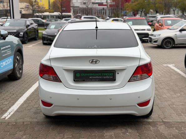 Hyundai Solaris I с пробегом 2013 года, цена 682 000 рублей, 90408 км, седан, Автокод Объявления
