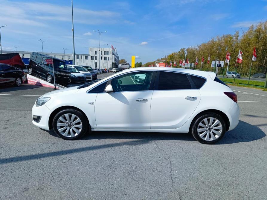 Opel Astra J Рестайлинг Тюмень  - изображение 4