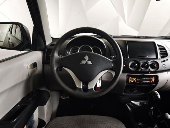 Mitsubishi L200 IV Рестайлинг с пробегом 2013 года, цена 1 345 000 рублей, 217634 км, offers.body_type.unknown, Автокод Объявления