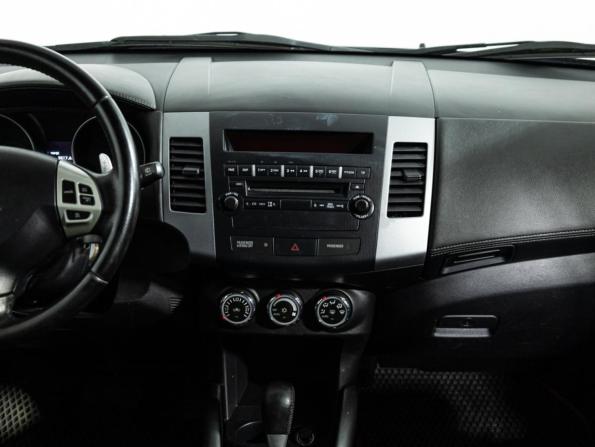 Mitsubishi Outlander II Рестайлинг с пробегом 2012 года, цена 1 129 777 рублей, 205191 км, внедорожник, Автокод Объявления