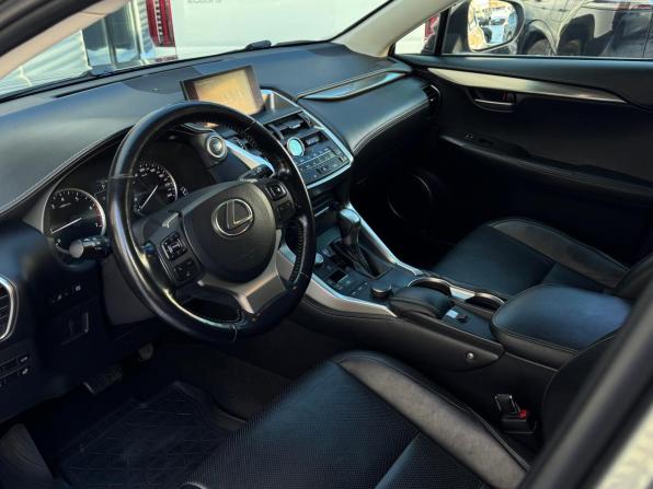 Lexus NX I с пробегом 2016 года, цена 2 850 000 рублей, 184946 км, внедорожник, Автокод Объявления