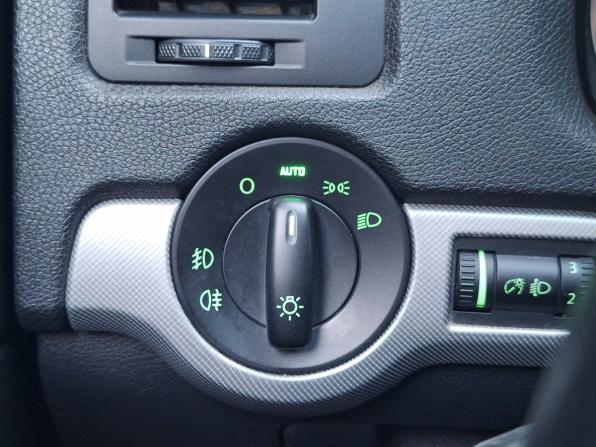 Skoda Octavia II (A5) Рестайлинг с пробегом 2010 года, цена 600 000 рублей, 276974 км, лифтбек, Автокод Объявления