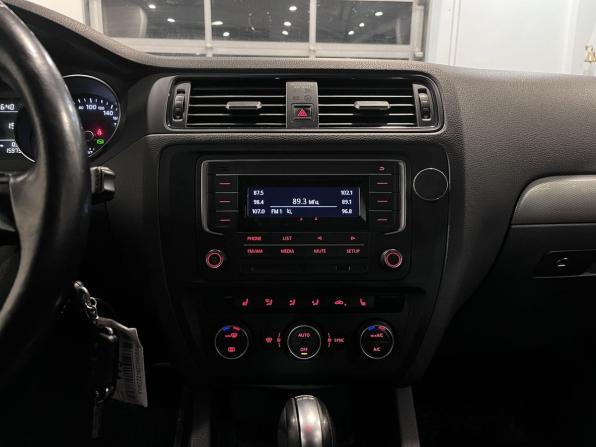 Volkswagen Jetta VI Рестайлинг с пробегом 2016 года, цена 1 420 000 рублей, 159731 км, седан, Автокод Объявления