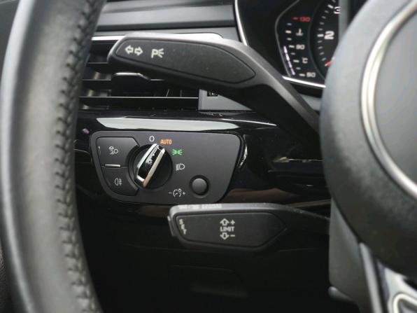 Audi A4 V (B9) с пробегом 2015 года, цена 1 967 000 рублей, 109826 км, седан, Автокод Объявления