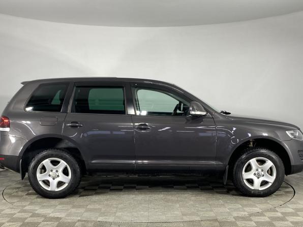 Volkswagen Touareg I Рестайлинг с пробегом 2008 года, цена 1 140 000 рублей, 270613 км, внедорожник, Автокод Объявления