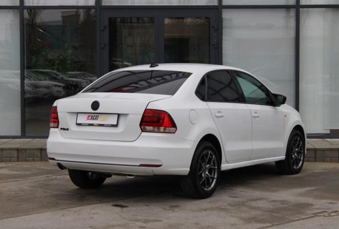 Volkswagen Polo V Рестайлинг с пробегом 2017 года, цена 970 000 рублей, 169629 км, седан, Автокод Объявления