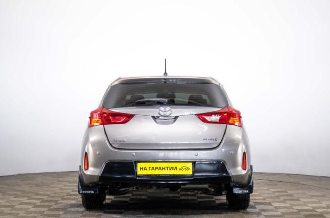 Toyota Auris II с пробегом 2013 года, цена 1 259 000 рублей, 150256 км, хэтчбек, Автокод Объявления