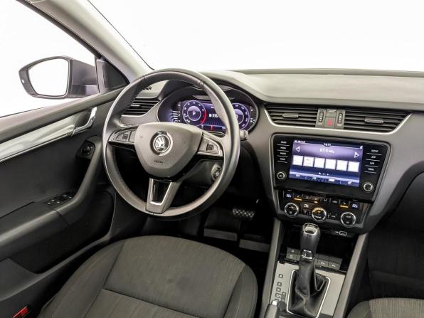 Skoda Octavia III (A7) Рестайлинг с пробегом 2020 года, цена 2 170 000 рублей, 93354 км, лифтбек, Автокод Объявления