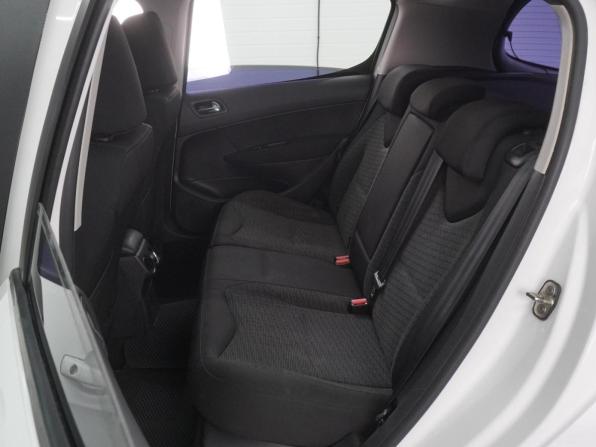 Peugeot 308 I Рестайлинг с пробегом 2012 года, цена 529 000 рублей, 159114 км, хэтчбек, Автокод Объявления