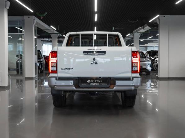 Mitsubishi L200 VI с пробегом 2025 года, цена 5 400 000 рублей, 50 км, пикап, Автокод Объявления