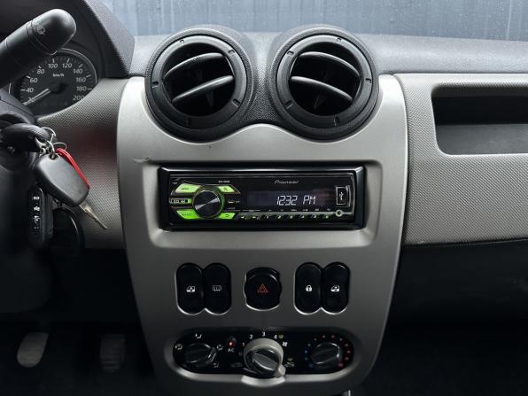 Renault Sandero I с пробегом 2011 года, цена 399 000 рублей, 175200 км, хэтчбек, Автокод Объявления