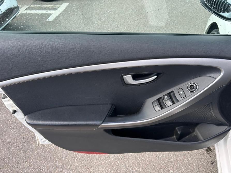 Hyundai i30 II Санкт-Петербург  - изображение 8