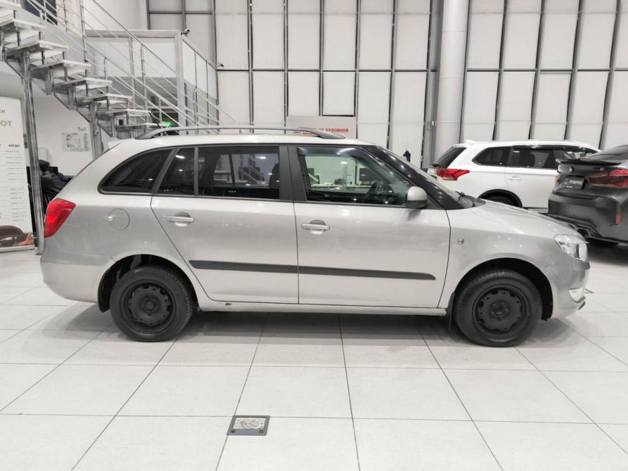 Skoda Fabia II Рестайлинг Казань  - изображение 5
