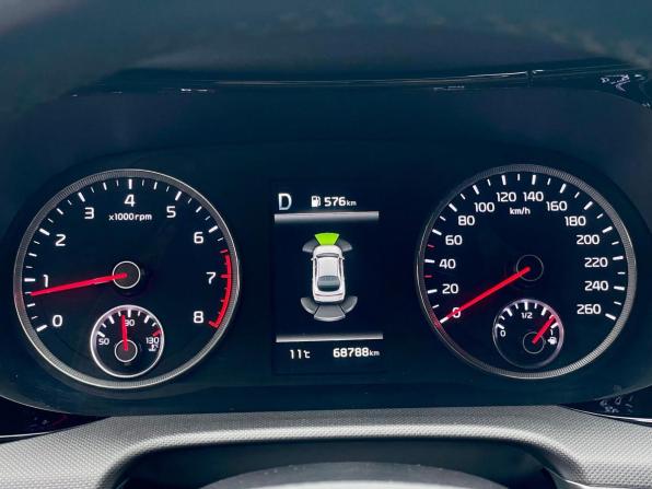 Kia K5 III с пробегом 2021 года, цена 2 450 000 рублей, 68800 км, седан, Автокод Объявления