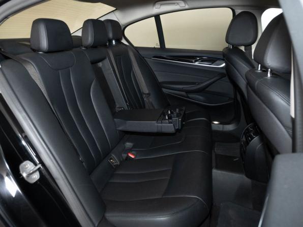 BMW 5 серии VII (G30/G31/G38) с пробегом 2019 года, цена 2 770 000 рублей, 130000 км, седан, Автокод Объявления