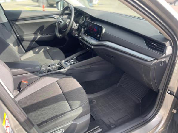 Skoda Octavia IV (A8) с пробегом 2021 года, цена 2 300 000 рублей, 88800 км, лифтбек, Автокод Объявления