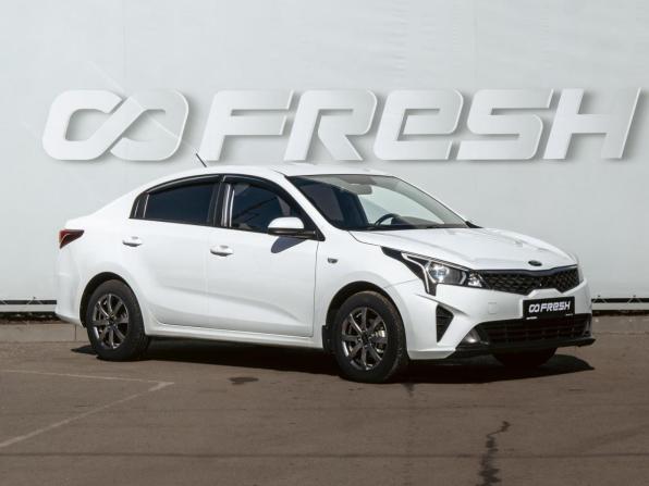Kia Rio IV Рестайлинг с пробегом 2020 года, цена 1 290 000 рублей, 97445 км, седан, Автокод Объявления