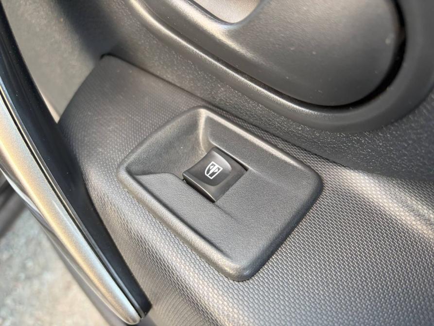 Renault Sandero II Санкт-Петербург  - изображение 20