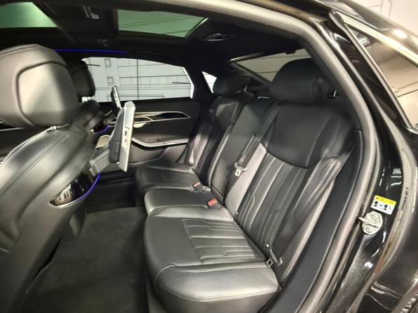 Audi A8 IV (D5) с пробегом 2021 года, цена 6 450 000 рублей, 87000 км, седан, Автокод Объявления