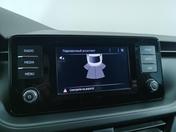 Skoda Rapid II с пробегом 2021 года, цена 1 365 000 рублей, 68482 км, лифтбек, Автокод Объявления