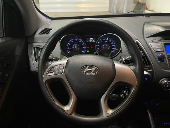 Hyundai ix35 I Рестайлинг с пробегом 2014 года, цена 1 450 000 рублей, 76742 км, внедорожник, Автокод Объявления