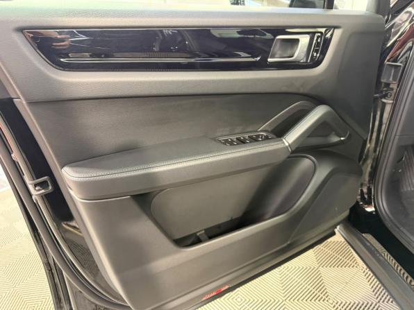 Porsche Cayenne III с пробегом 2020 года, цена 5 500 000 рублей, 100500 км, внедорожник, Автокод Объявления