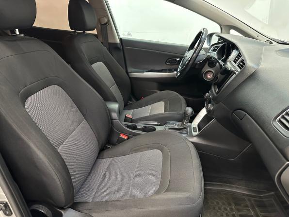 Kia Ceed II Рестайлинг с пробегом 2016 года, цена 1 170 000 рублей, 129464 км, хэтчбек, Автокод Объявления