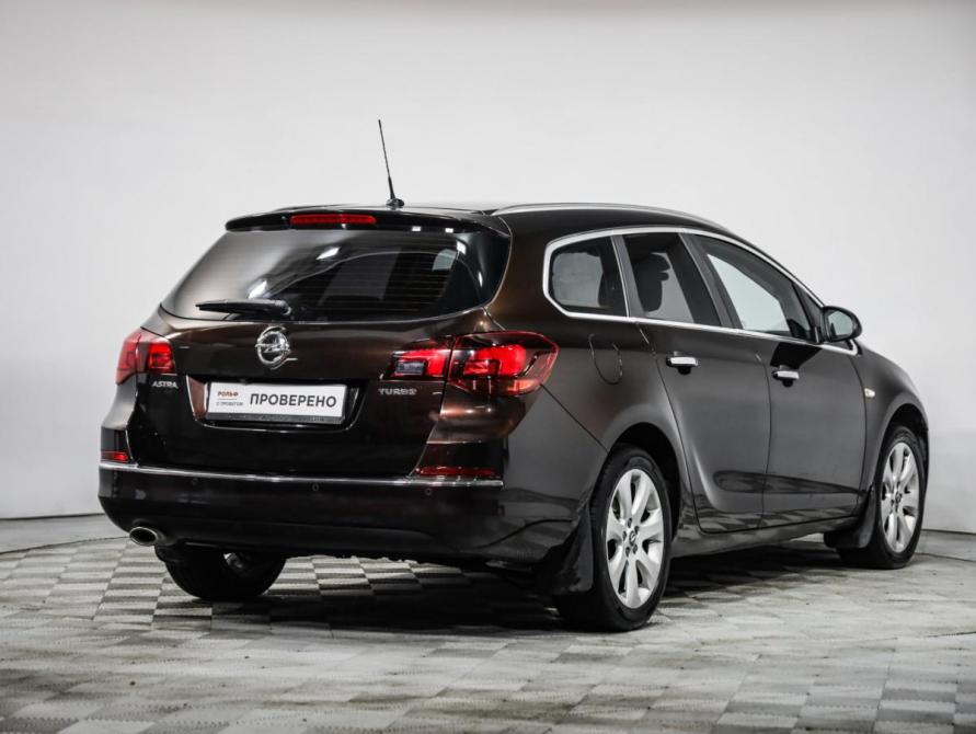 Opel Astra J Рестайлинг Санкт-Петербург  - изображение 5