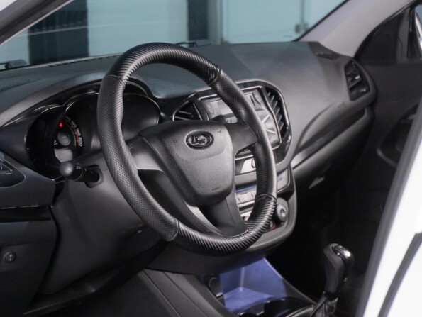 Lada (ВАЗ) Vesta I с пробегом 2018 года, цена 879 000 рублей, 119047 км, седан, Автокод Объявления
