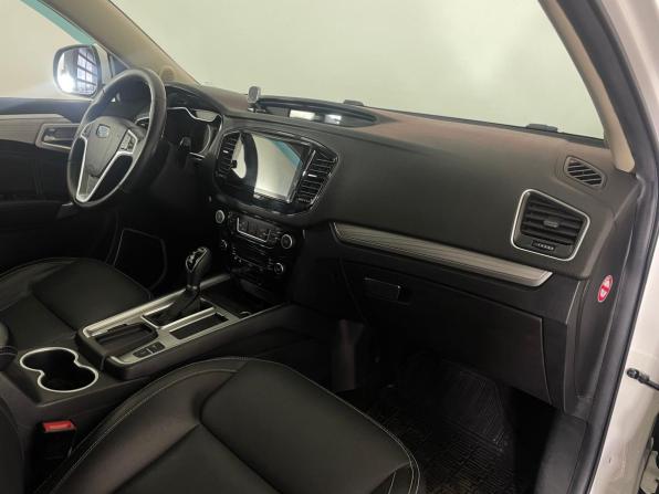 Geely Emgrand X7 I Рестайлинг 2 с пробегом 2018 года, цена 1 300 000 рублей, 133478 км, внедорожник, Автокод Объявления